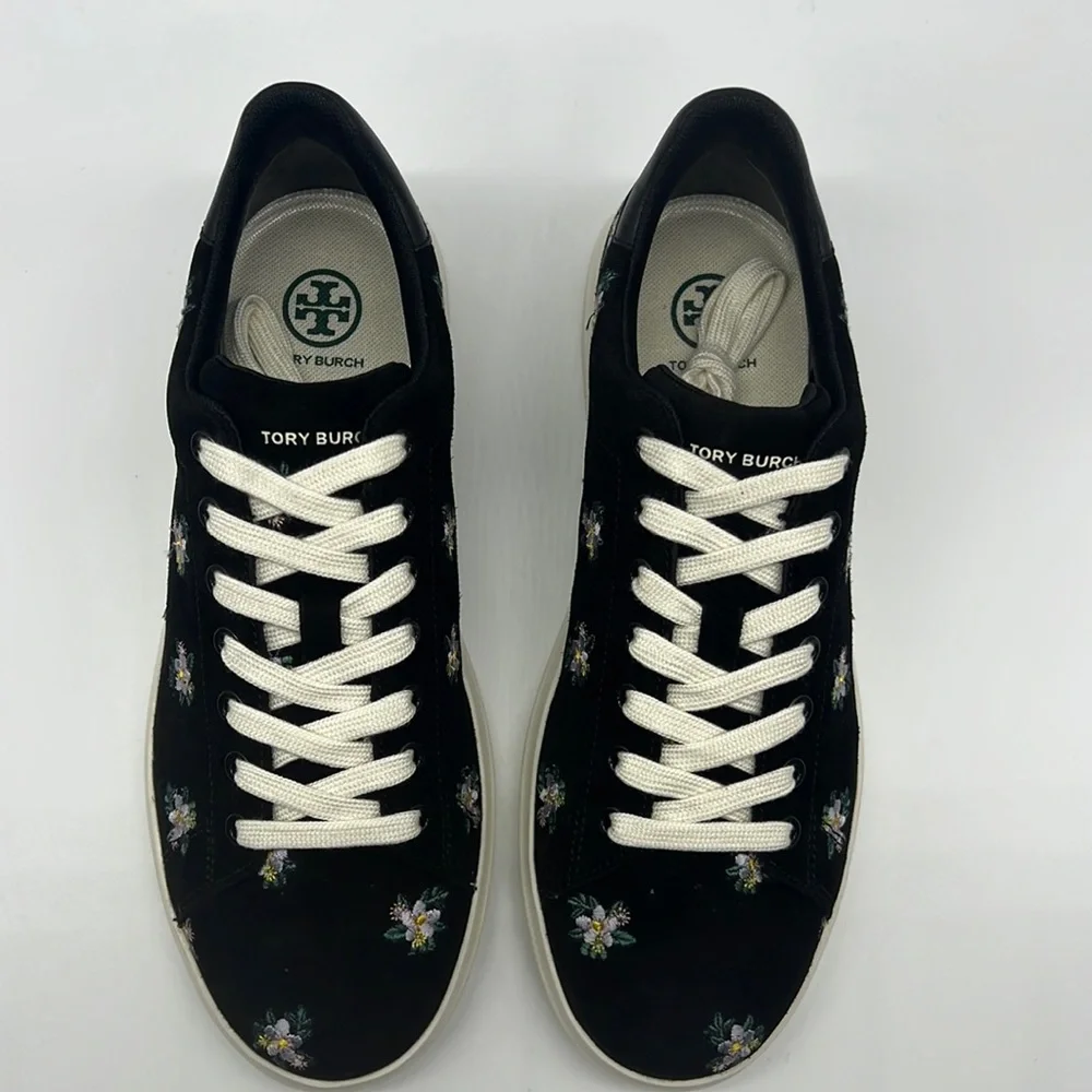 Tory Burch NWB HOWELL COURT SUEDE SNEAKER Color Daybreak Ditsy / Perfect Black